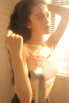 “小骚B被大JB干好舒服